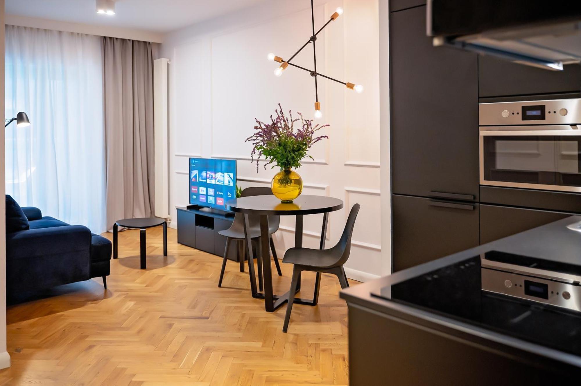 Mennica Residence Patronus Apartments Warsaw Exterior photo